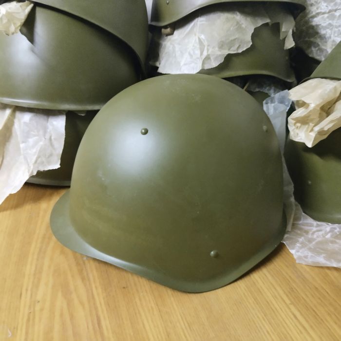 Каска, новая СССР.