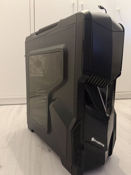 I5-8400 Amd Radeon 560 16 Gb Ram Ssd 1T