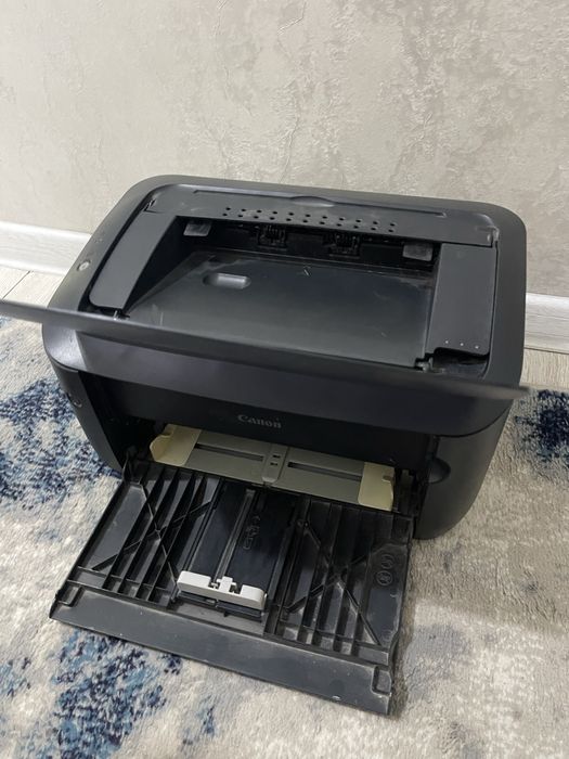 Продам принтер Canon LBP6000