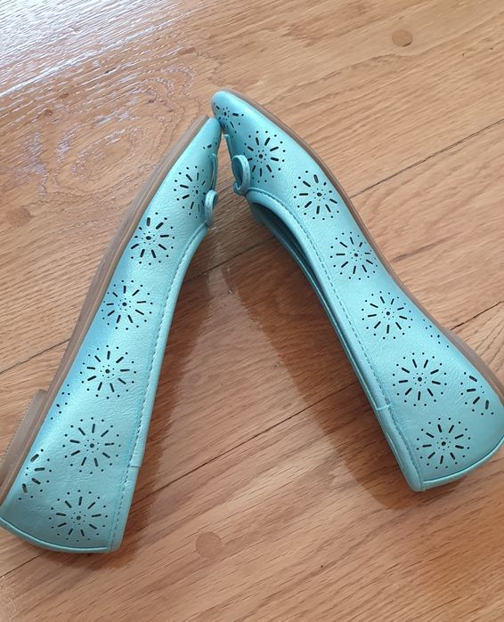 Pantofi, balerini, 33