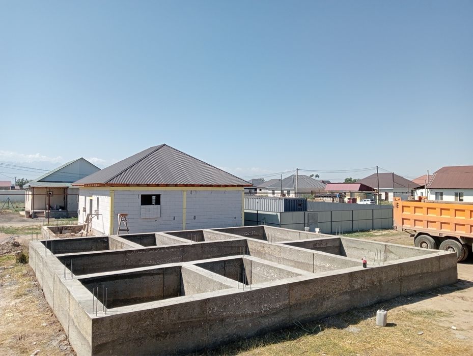 Заливаем фундамент Алматы