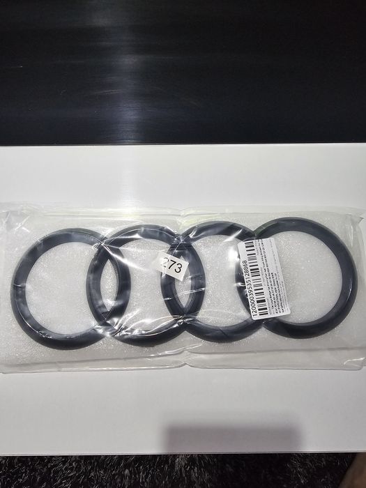 Комплект тунинг емблеми за Ауди