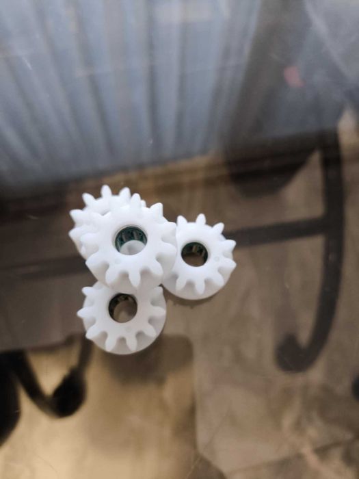 Rulmenti  galeata vileda cu pinion angrenare