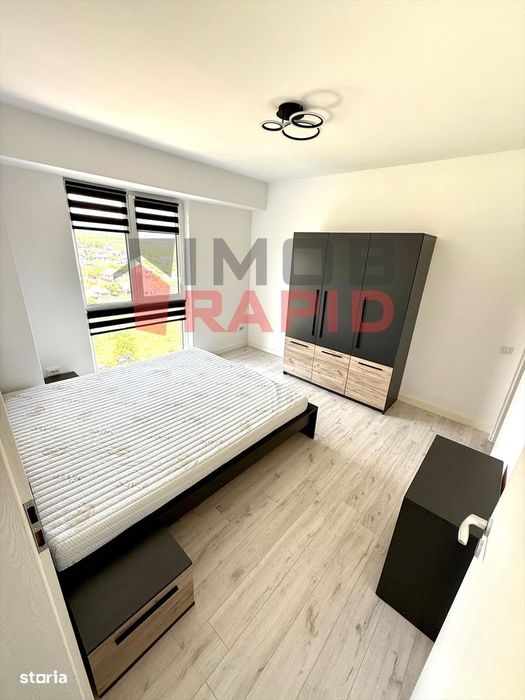 Apartament de închiriat, 4 camere, decomandat, 90mp-Panoramic