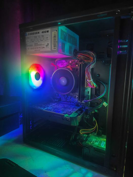 Бюджетен геймърски компютър GTX 1050 Ti, AMD RYZEN 3 3200G, 16GB RAM