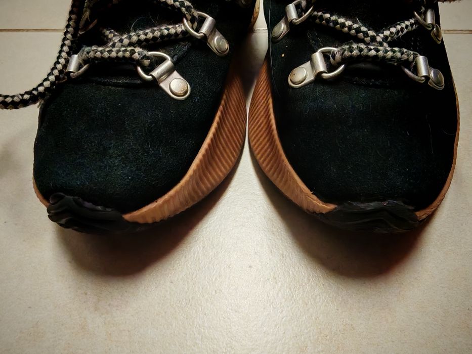 Ghete Sorel piele intoarsa nr. 32