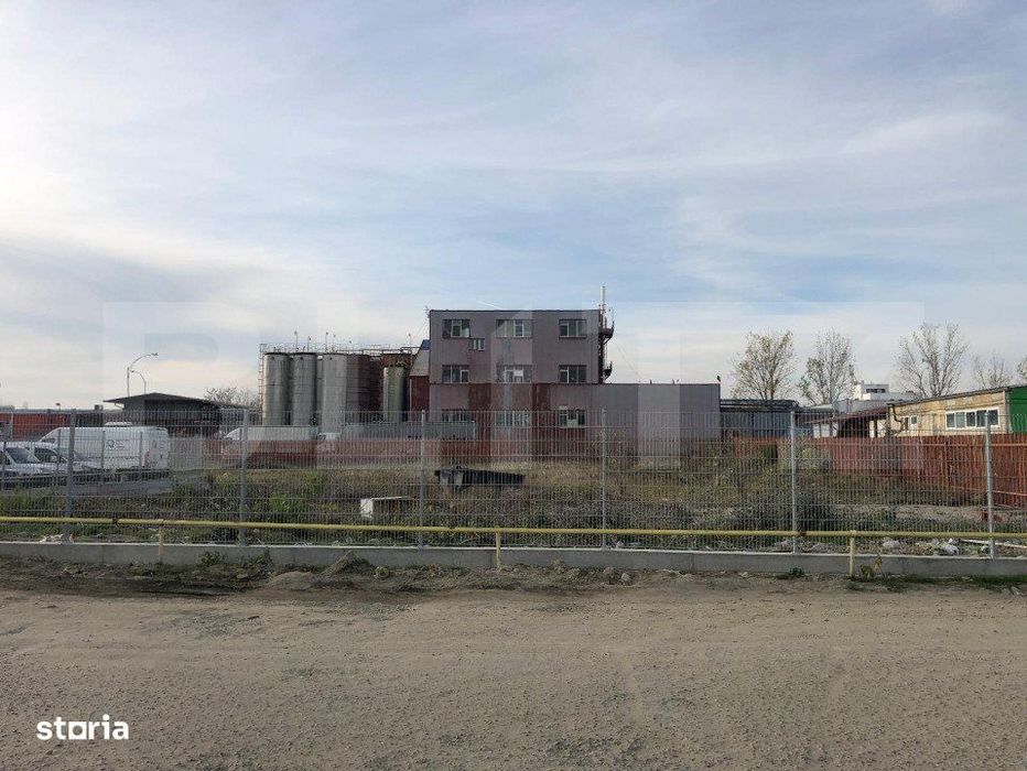 Teren intravilan de 2.195 mp, toate utilitatile, Valea Rosie