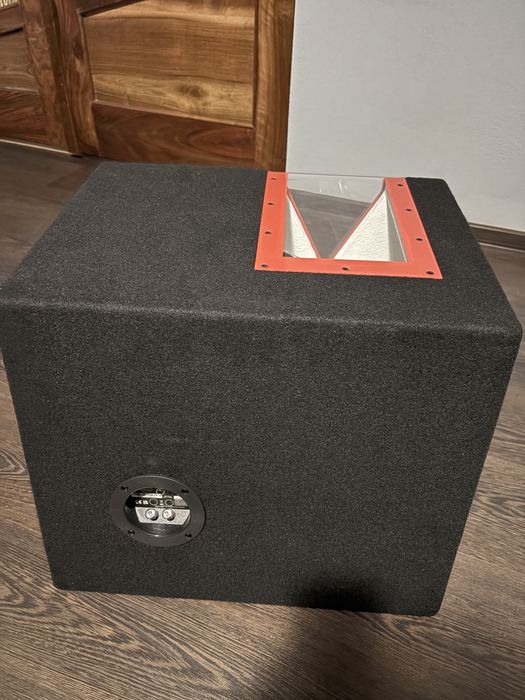 Subwoofer auto JBL