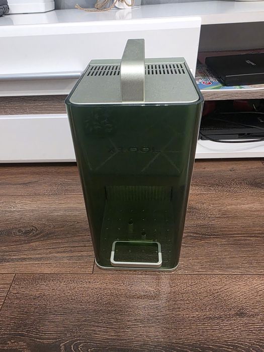 Xtool F1 лазерна машина