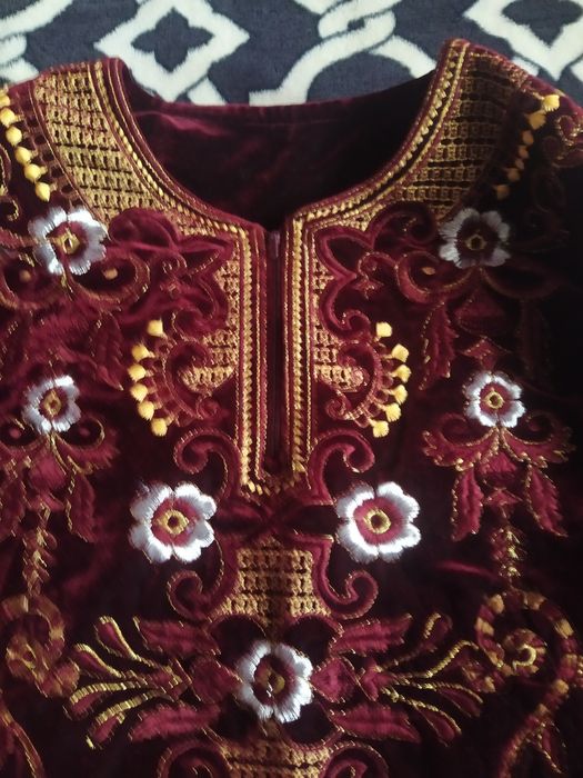 Виллур янги куйлак сотилади