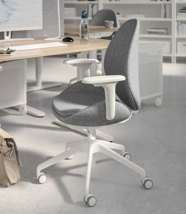 Scaun rotativ ergonomic IKEA HATTEFJÄLL gri