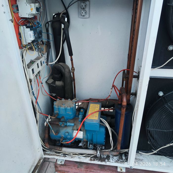 Витринный холодильник с выносным агрегатом