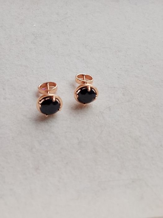 Серьги пусеты 585*