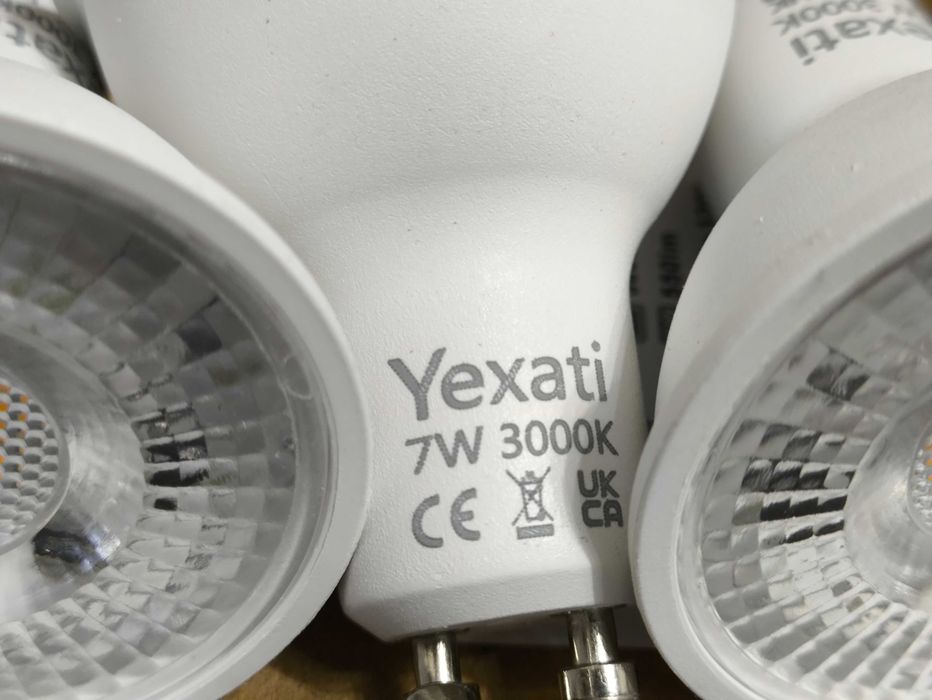 лампочки GU10,  7 Вт, 3000к