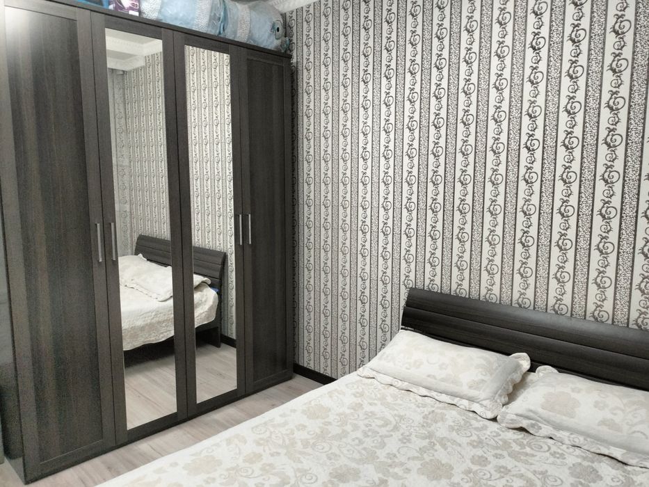 Спальный гарнитур