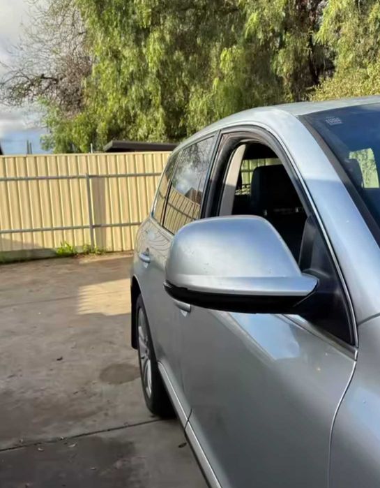 Динамични бягащи мигачи за огледалата за Volkswagen Touareg Туарег vw