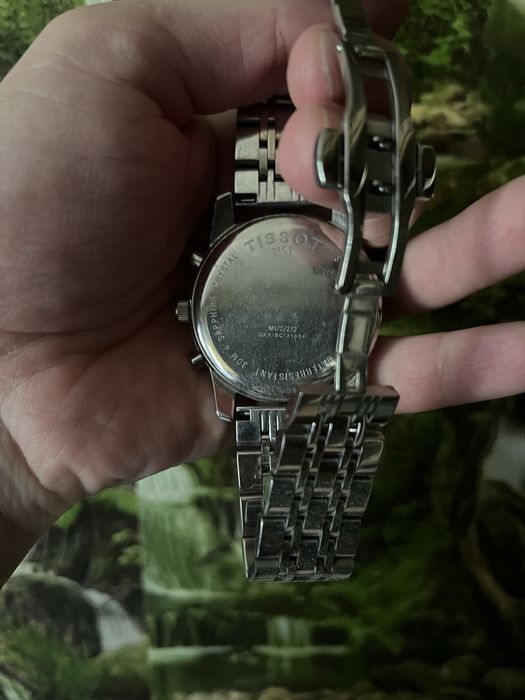 Продам TISSOT оригинал