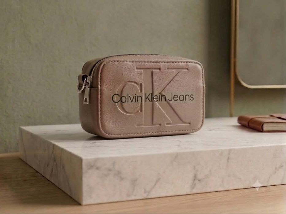 Дамски чанти Calvin Klein