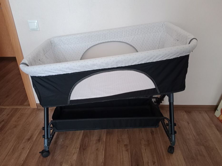 Манеж детский продам