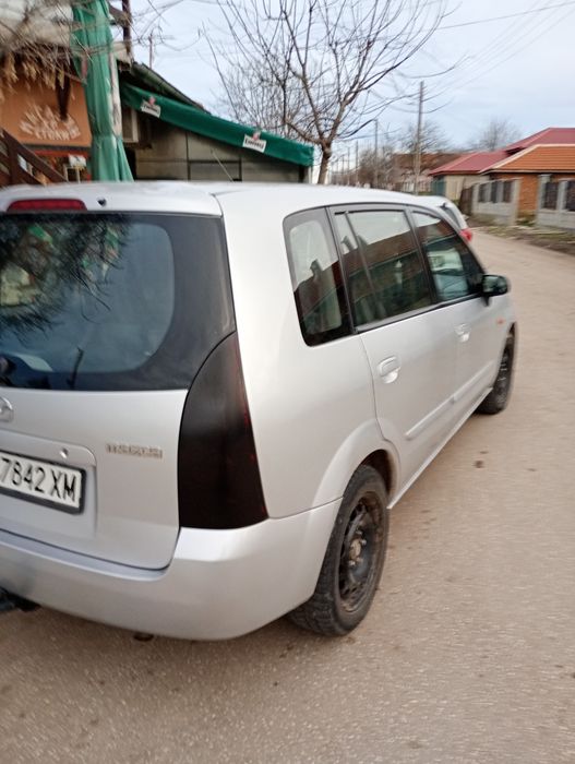 Продавам Мазда примаси 7 местна 2003г