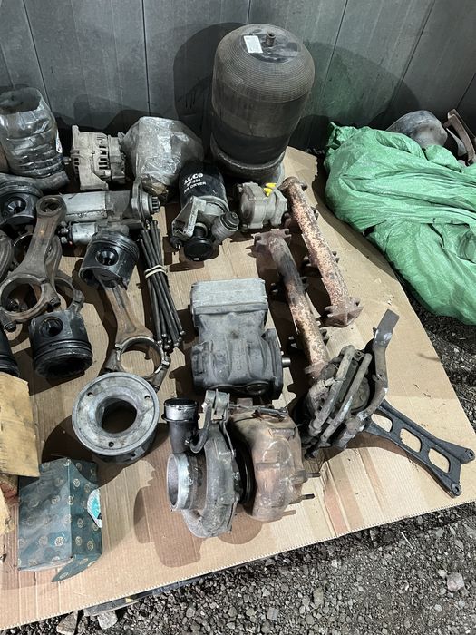 Запчасти б/у Мерседес Актрос