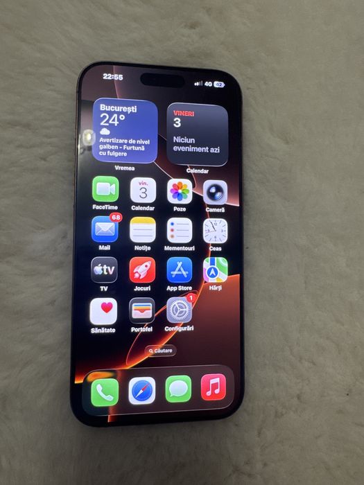 Iphone 16 pro max.   256