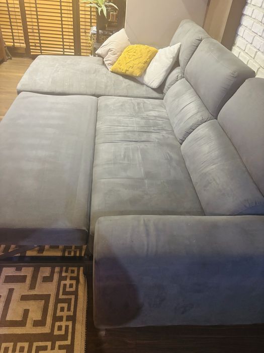 Разтегателен диван от AIKO