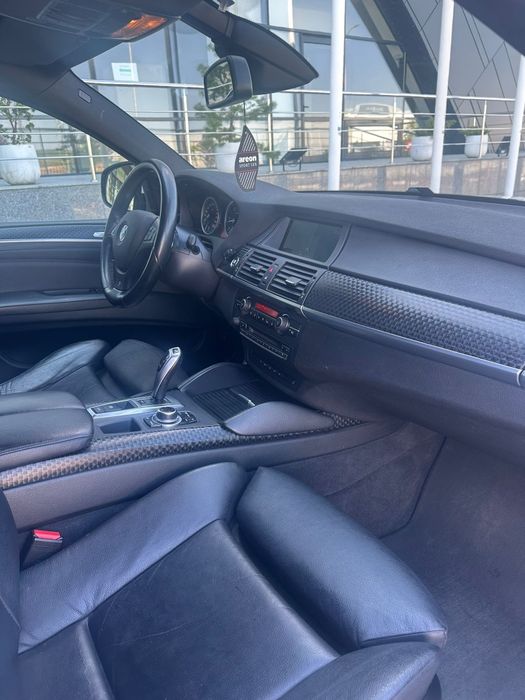 Vând BMW X6 M Pachet de fabrica