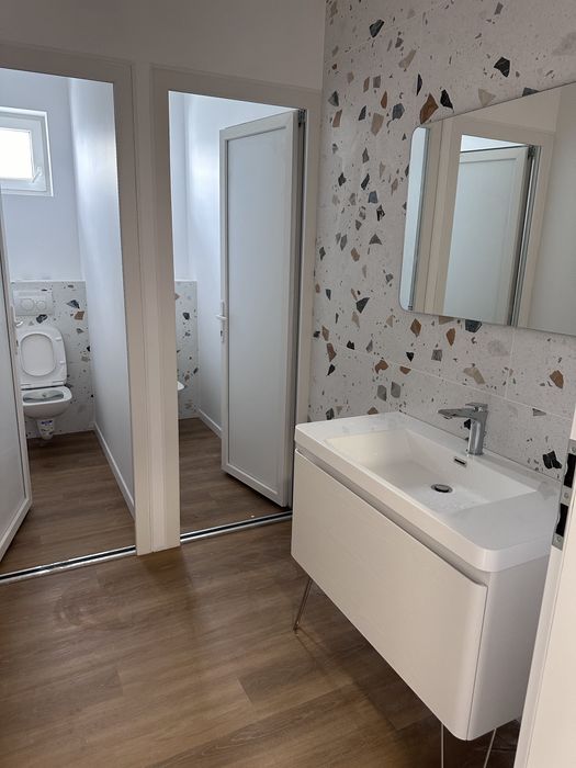 Birou de inchiraiat lanca Value Center