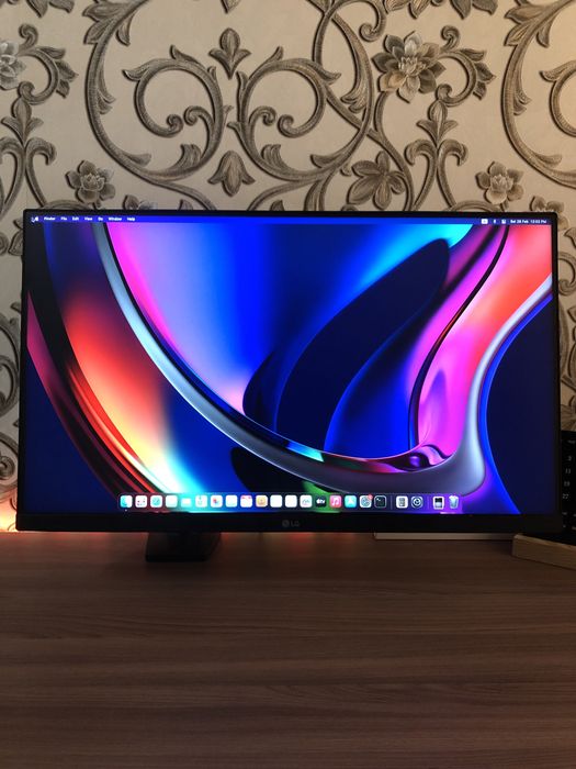 Монитор LG 24mp400 + Кронштейн