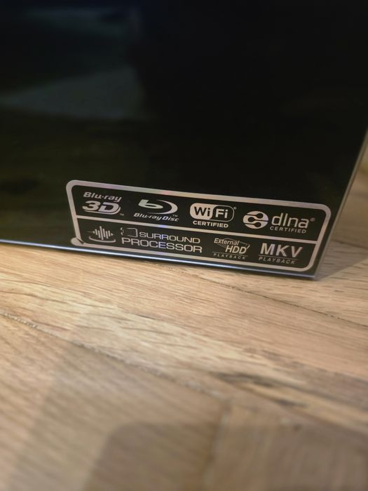 LG аудио система за домашно кино.