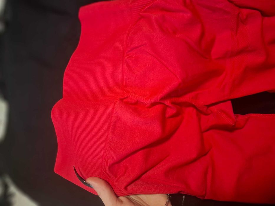 Дамски спортен оформящ клин