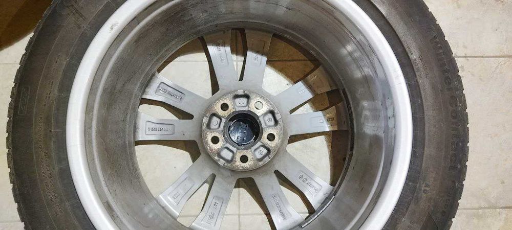 4 бр. Audi джанти със зимни гуми Continental
