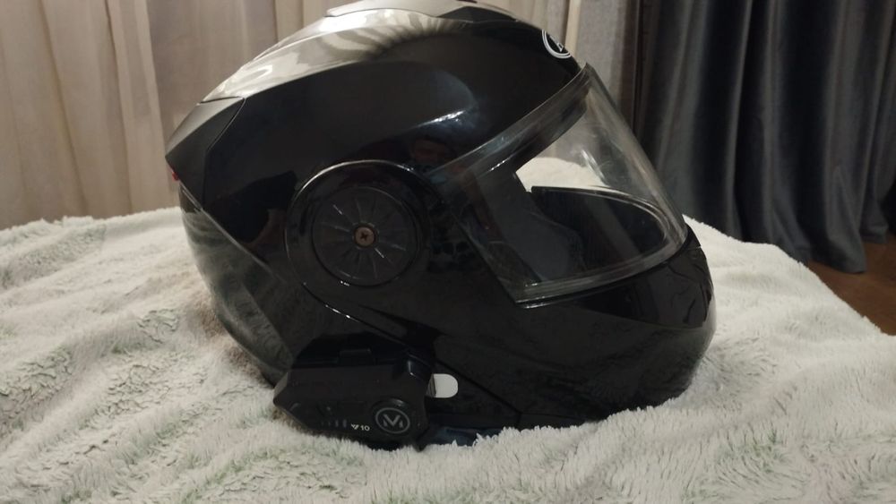 Шлем для мопеда .