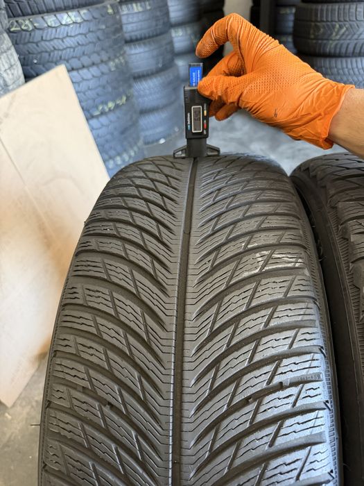 2 anvelope iarna 245/45/19 , Michelin , 6.4 mm !