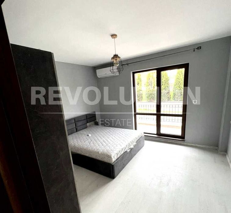 ЧИСТО НОВ! Тристаен апартамент в жк. Бриз/ С паркомясто!!!