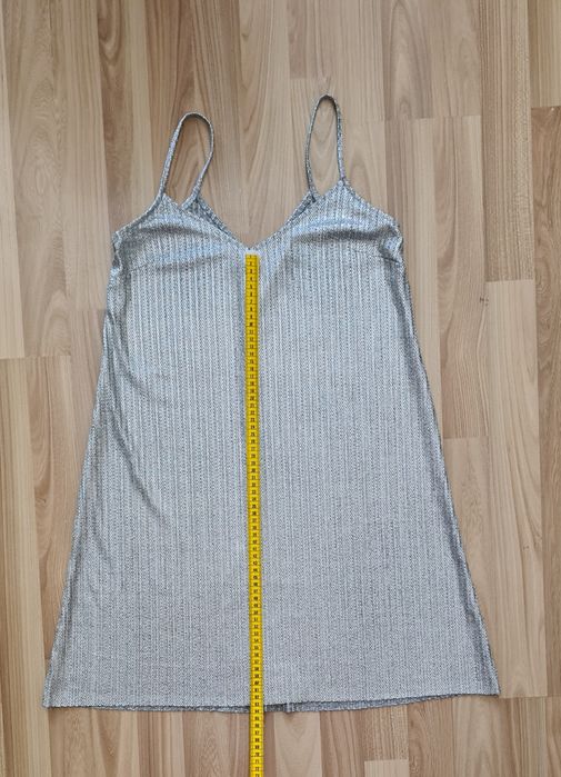 Сребриста парти рокля