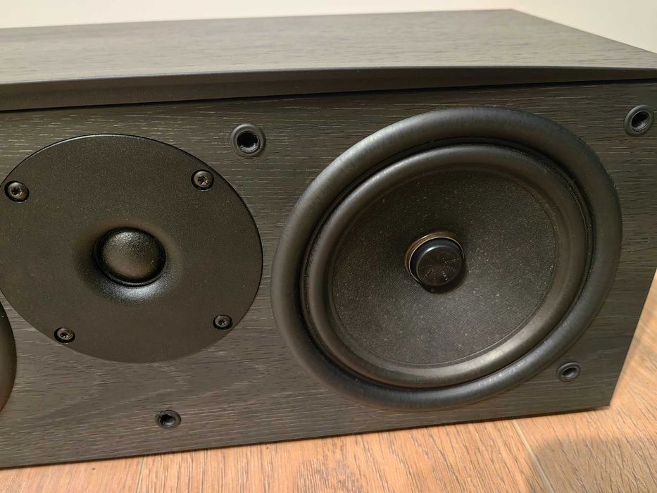 център Jamo E 8CEN