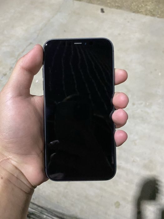 iPhone 11 ideal 64 gb