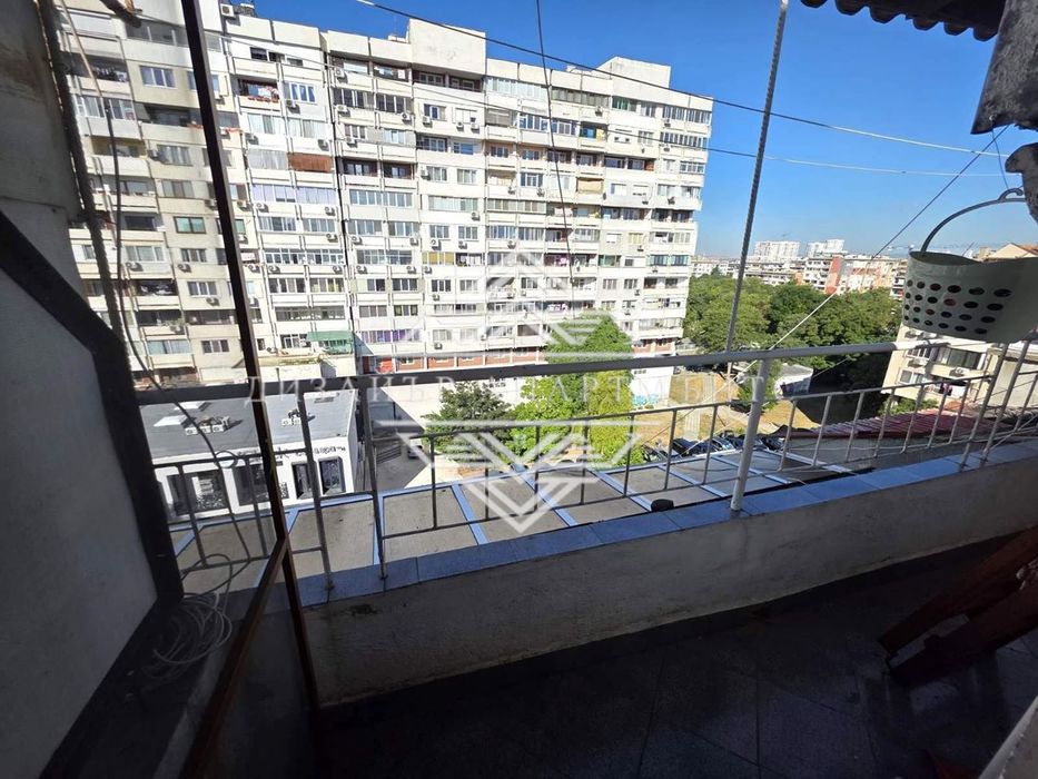 Дава се под наем Тристаен апартамент в Бургас, Братя Миладинови - 70 кв.м за 357 € - Снимка #4