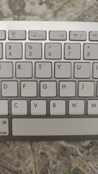 Bluetooth клавиатура