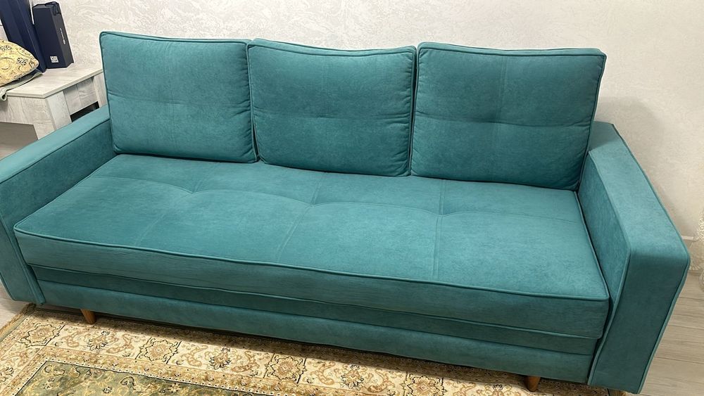 Срочно продам Диван