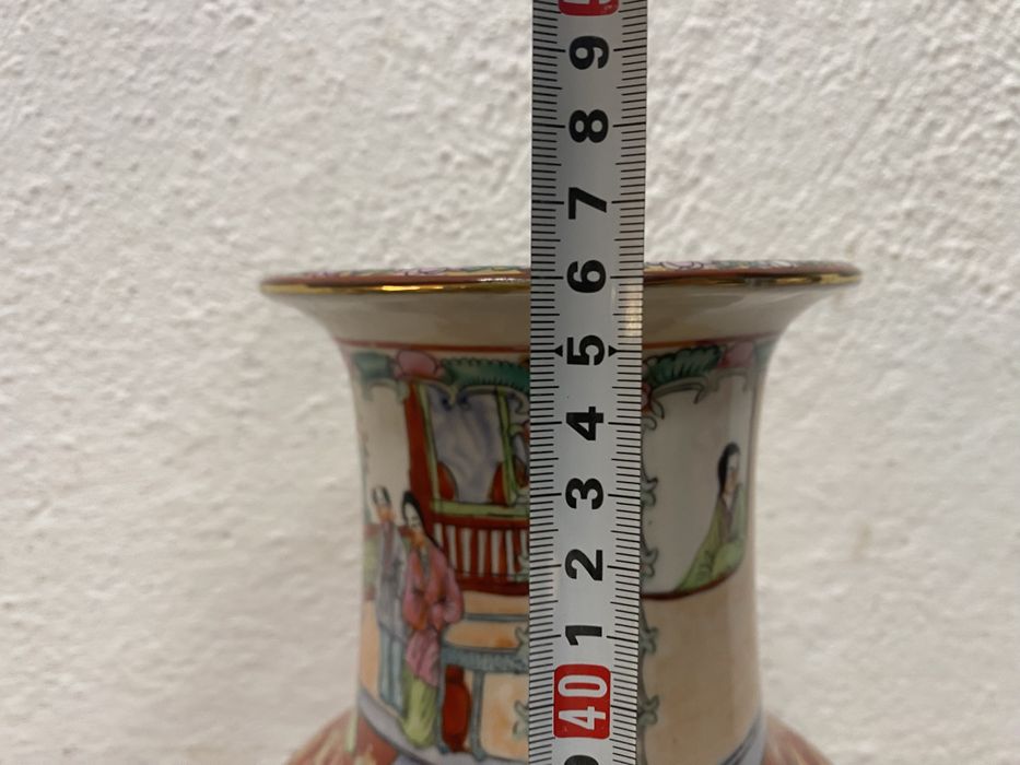 Китайска ваза от порцелан