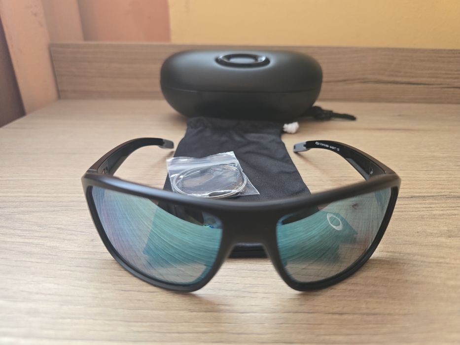 Oakley Split Shot