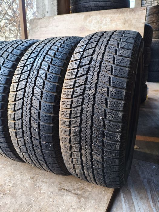 225 60 R17 Зима Комплект. Япония