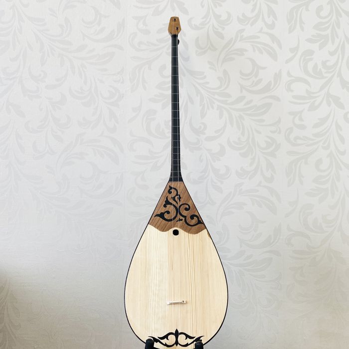 Домбра (новая)