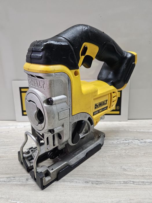 Dewalt Зеге DCS331 18V.