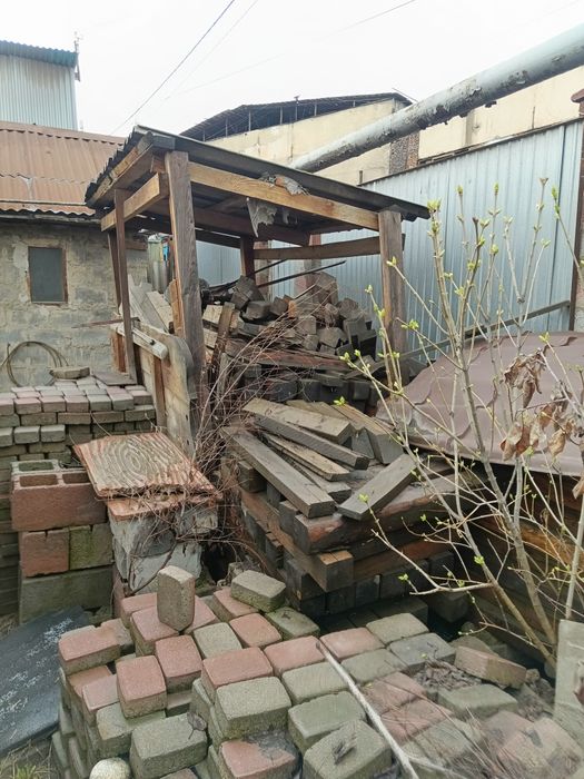 Пиломатериалы ,остатки,на дрова