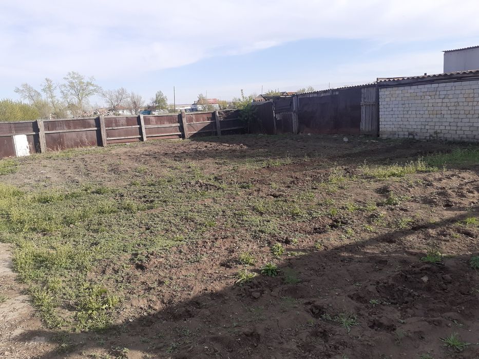 Продам дом  одельно стояши два дома