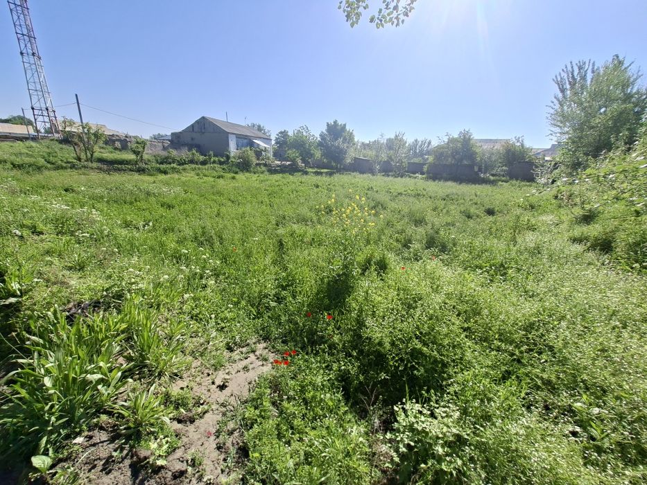 Uy sotiladi 33 sotix